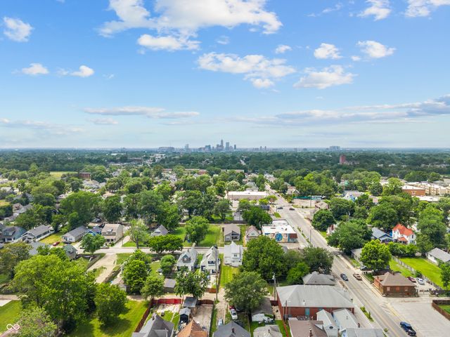 121 N Bradley Avenue, Indianapolis, IN 46201