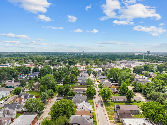 121 N Bradley Avenue, Indianapolis, IN 46201