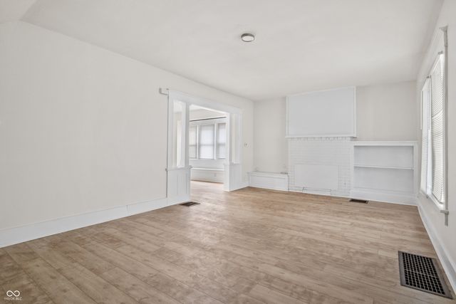 121 N Bradley Avenue, Indianapolis, IN 46201