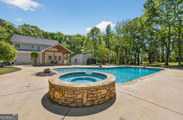 1360 Luella Road, Locust Grove, GA 30248