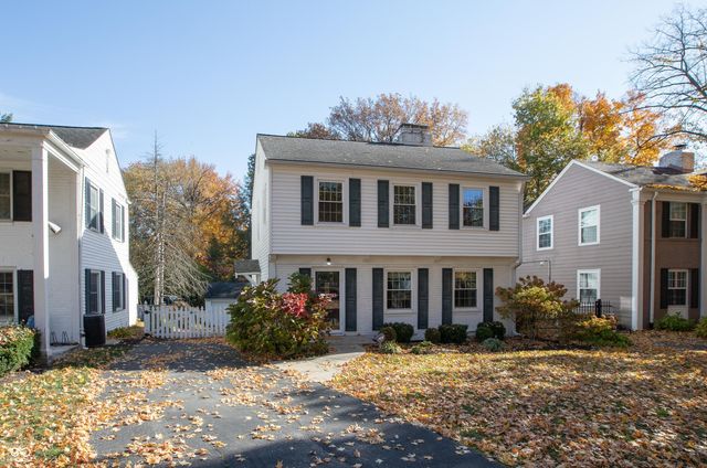 4653 N Illinois Street, Indianapolis, IN 46208