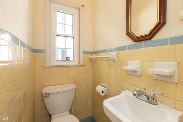 4653 N Illinois Street, Indianapolis, IN 46208