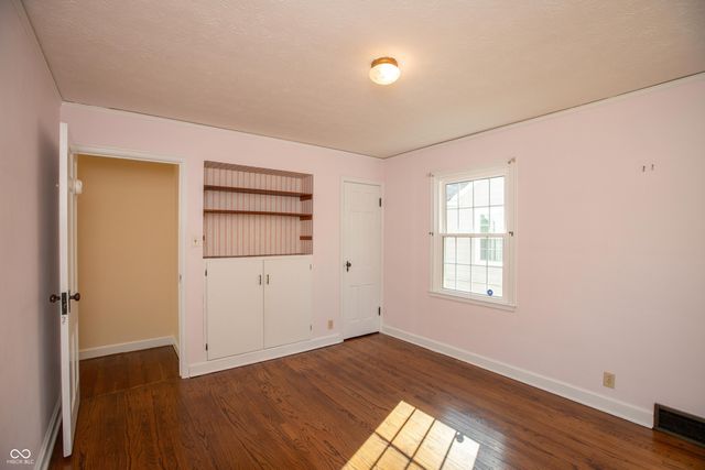 4653 N Illinois Street, Indianapolis, IN 46208