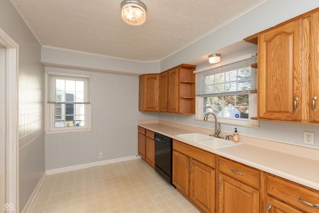 4653 N Illinois Street, Indianapolis, IN 46208