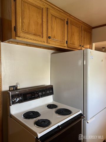 30 Cypress Street, Carteret, NJ 07008