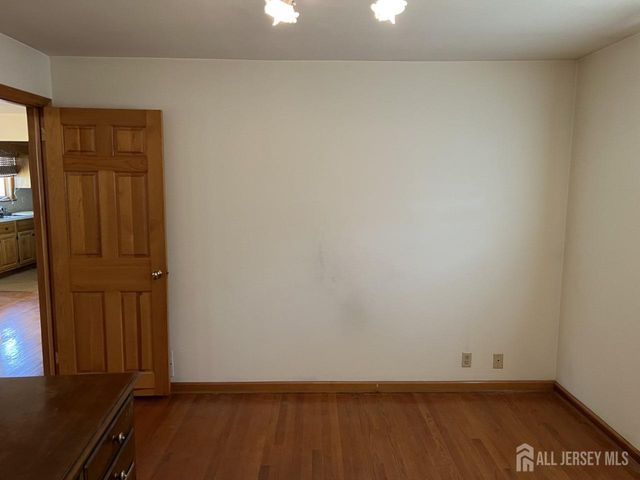 30 Cypress Street, Carteret, NJ 07008