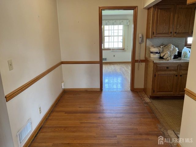 30 Cypress Street, Carteret, NJ 07008