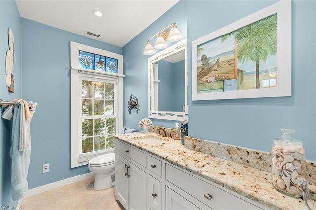 272 Ferry Landing DR, Sanibel, FL 33957