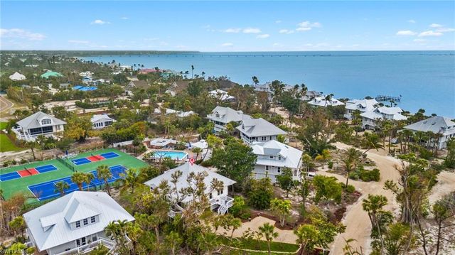 272 Ferry Landing DR, Sanibel, FL 33957