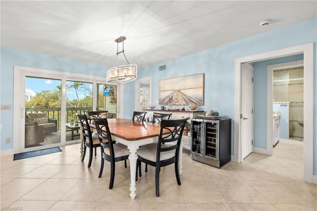272 Ferry Landing DR, Sanibel, FL 33957