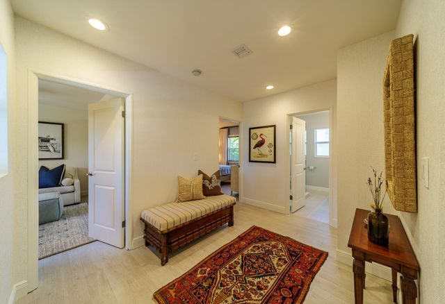 225 Russlyn Drive, West Palm Beach, FL 33405