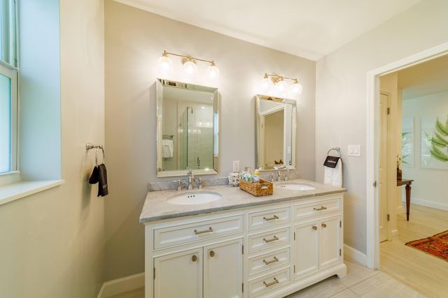 225 Russlyn Drive, West Palm Beach, FL 33405