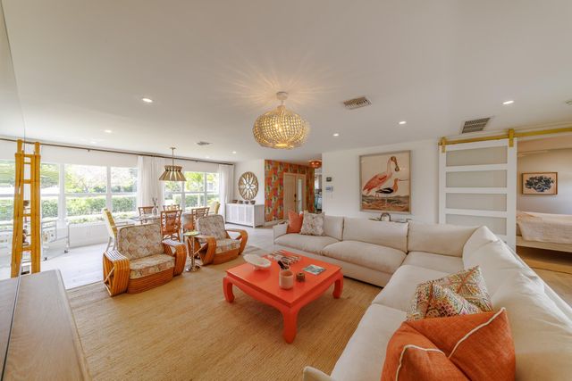 225 Russlyn Drive, West Palm Beach, FL 33405