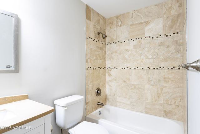 1103 Arlington Drive, Toms River, NJ 08755