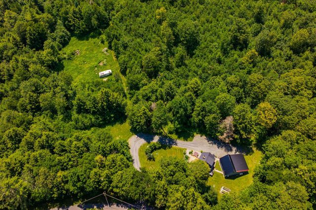 1886 Winhall Hollow Road, Londonderry, VT 05155