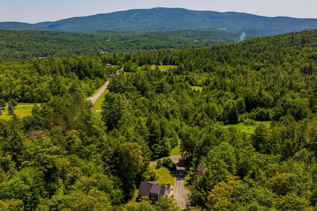 1886 Winhall Hollow Road, Londonderry, VT 05155