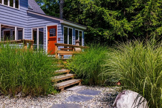 1886 Winhall Hollow Road, Londonderry, VT 05155