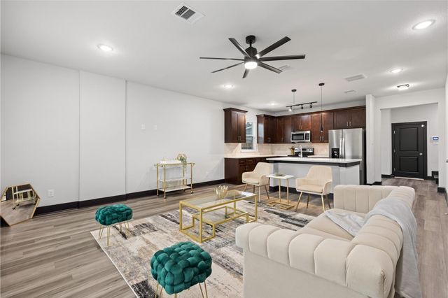 4435 Maggie Street B, Houston, TX 77051