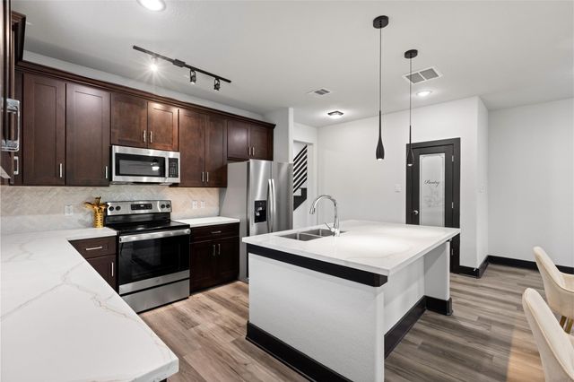 4435 Maggie Street B, Houston, TX 77051