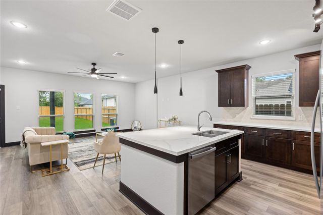 4435 Maggie Street B, Houston, TX 77051