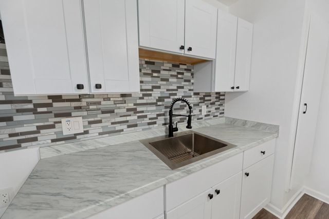 404 Middle LN, Austin, TX 78753