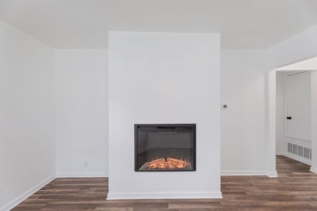 404 Middle LN, Austin, TX 78753