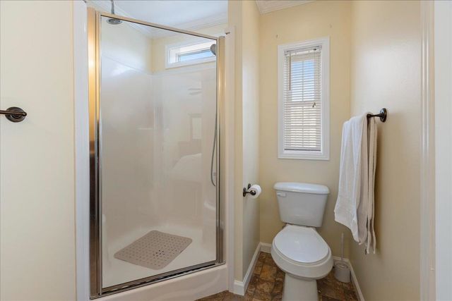 30 Eglin Boulevard, Londonderry, NH 03053