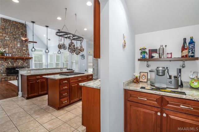8456 Marsh Pointe Drive, Montgomery, AL 36117