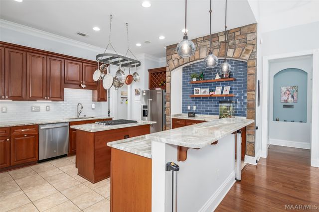 8456 Marsh Pointe Drive, Montgomery, AL 36117