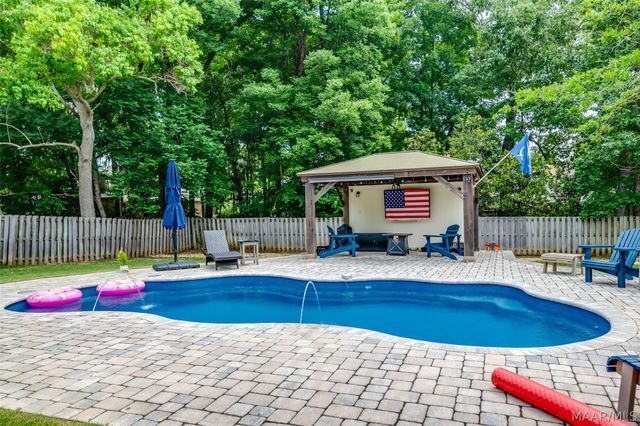 8456 Marsh Pointe Drive, Montgomery, AL 36117