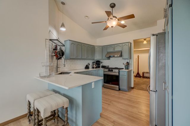 15912 Cascade Path, Rosemount, MN 55068