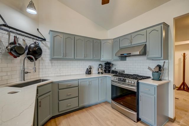 15912 Cascade Path, Rosemount, MN 55068