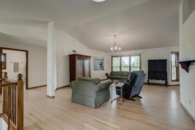 15912 Cascade Path, Rosemount, MN 55068