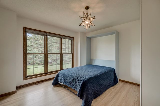 15912 Cascade Path, Rosemount, MN 55068
