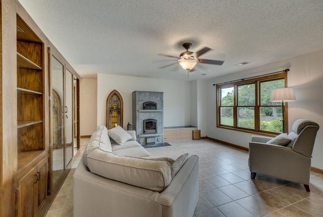 15912 Cascade Path, Rosemount, MN 55068