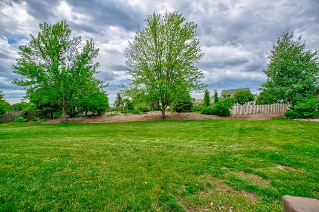 15912 Cascade Path, Rosemount, MN 55068