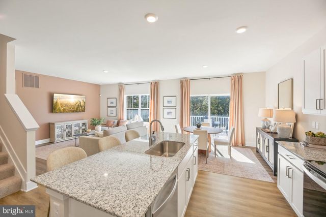 123 MASCOUTEN ST, Winchester, VA 22602