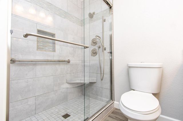 2249 Camborne Dr, Modesto, CA 95356