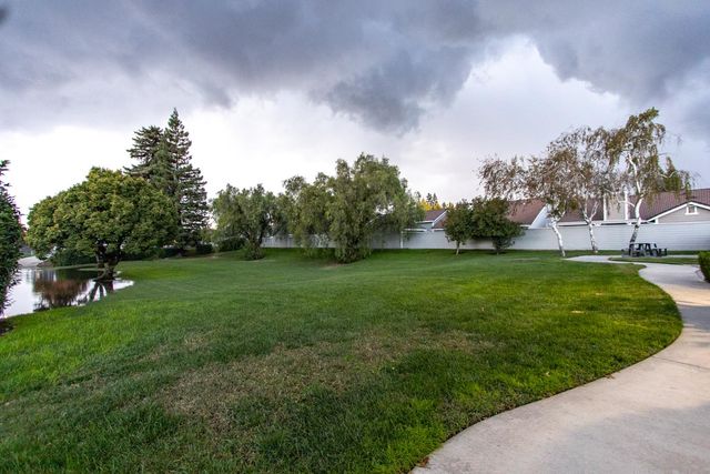 2249 Camborne Dr, Modesto, CA 95356