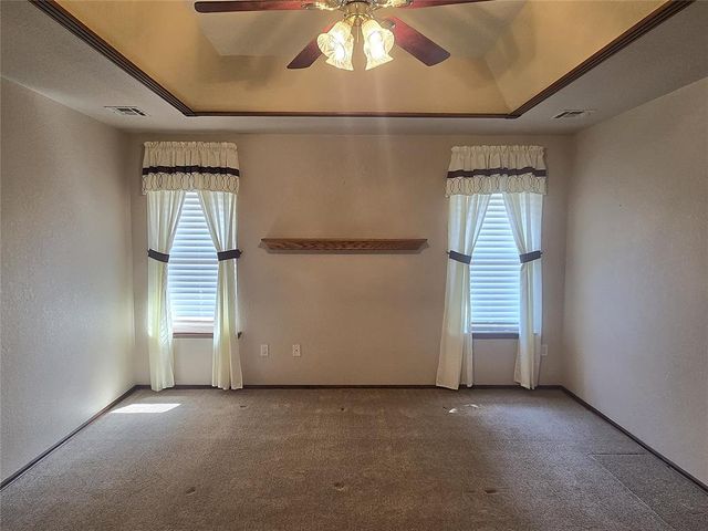 6417 Saddleback Drive, Oklahoma City, OK 73150