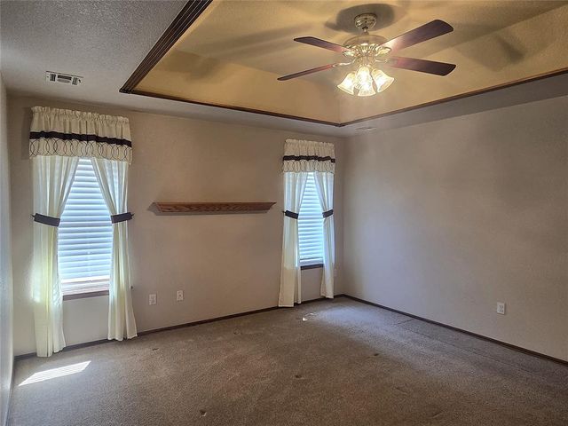 6417 Saddleback Drive, Oklahoma City, OK 73150