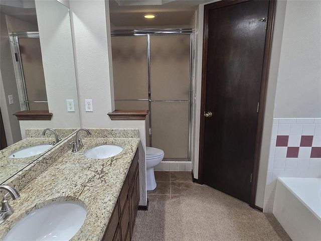 6417 Saddleback Drive, Oklahoma City, OK 73150