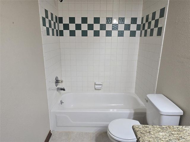 6417 Saddleback Drive, Oklahoma City, OK 73150