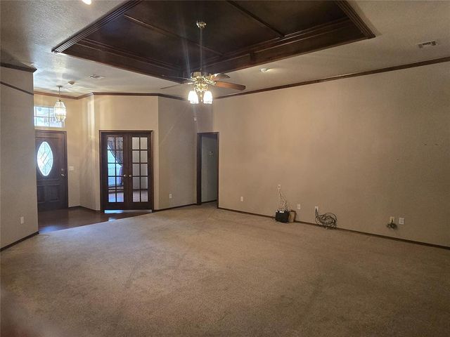 6417 Saddleback Drive, Oklahoma City, OK 73150