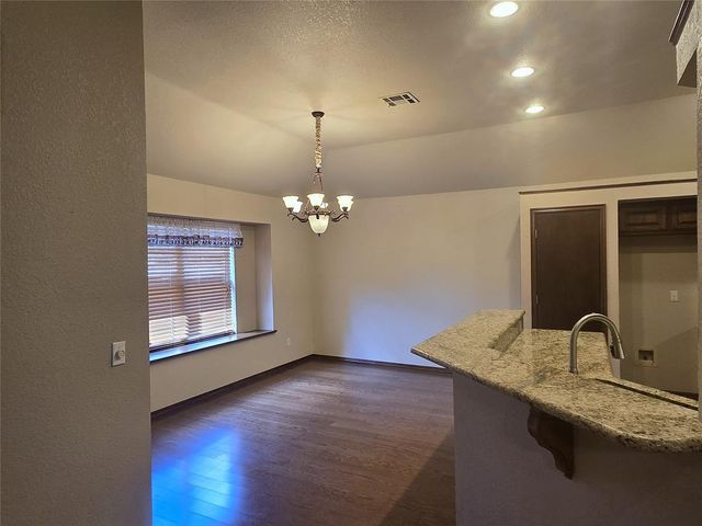 6417 Saddleback Drive, Oklahoma City, OK 73150