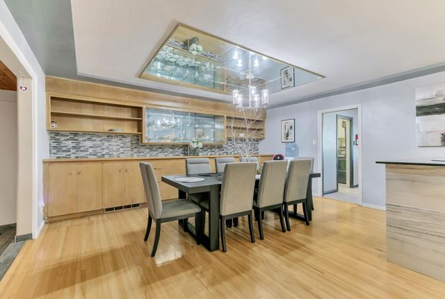 1413 Valencia Drive NE, Albuquerque, NM 87110