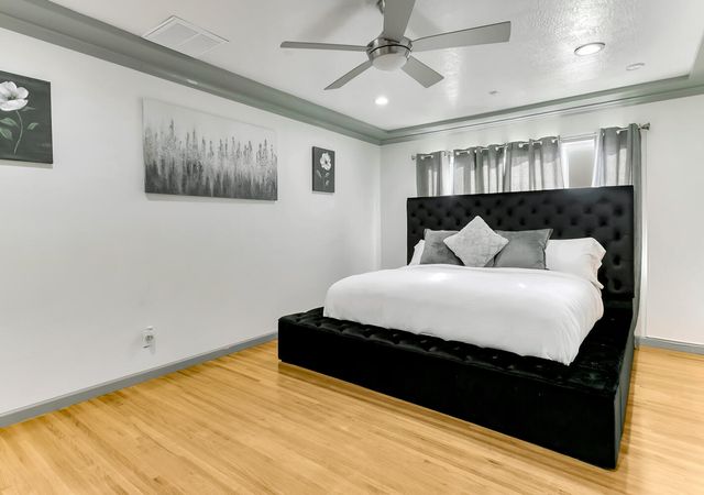1413 Valencia Drive NE, Albuquerque, NM 87110