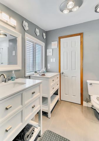1413 Valencia Drive NE, Albuquerque, NM 87110