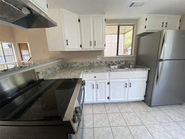 26620 Orchid Court, Huntsville, TX 77320