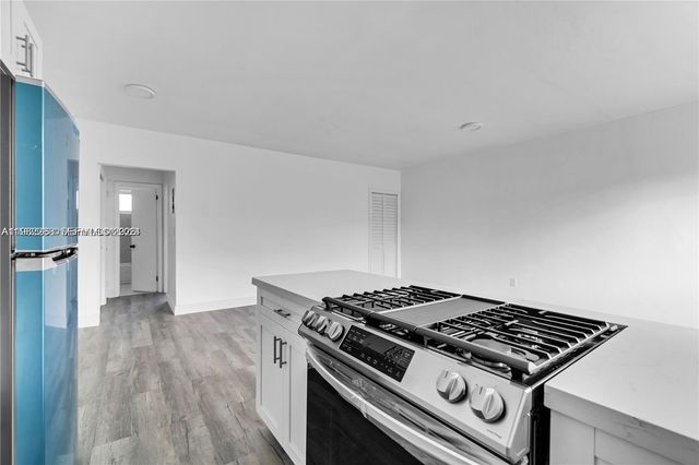 780 73rd st 11, Miami Beach, FL 33141